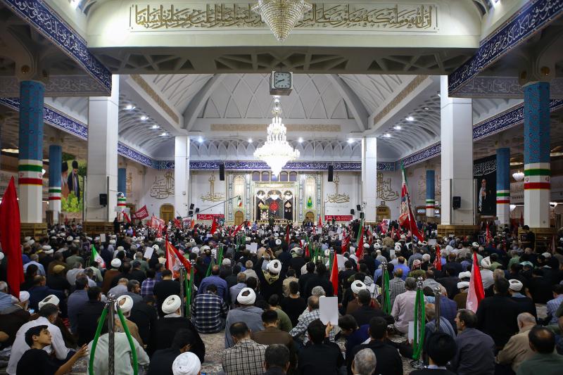 gallery item gzarsh_tswyry_az_mrasm_bzrgdasht_chhlm_aqay_shhyd_ayran_dr_hrm_mthr_hdrt_fatmh_mswmh_slam_allh_lyha_qm_6_140552723415.jpg