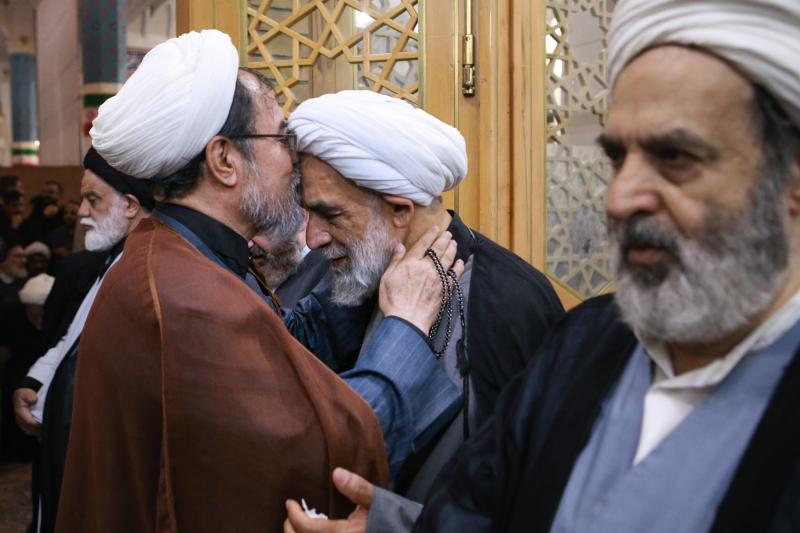 gallery item gzarsh_tswyry_az_mrasm_bzrgdasht_chhlm_aqay_shhyd_ayran_dr_hrm_mthr_hdrt_fatmh_mswmh_slam_allh_lyha_qm_8_140552723411.jpg